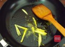 鱼丸煮青菜的做法图解3