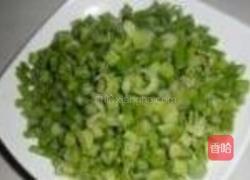 肉末炒三丁的做法图解1