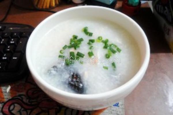 鲜甜三文鱼骨粥