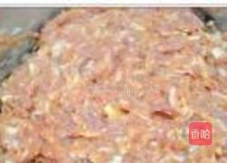 香椿猪肉豆皮卷的做法图解4