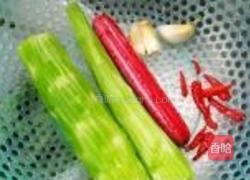 莴笋火腿丁的做法图解1