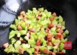 莴笋火腿丁的做法图解8