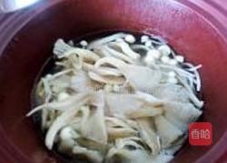 萝卜菌菇排骨煲的做法图解9