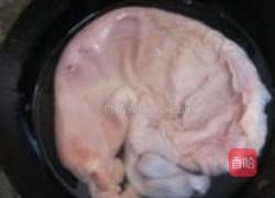 白果腐竹猪肚汤的做法图解4