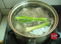 凤梨排骨船的做法图解2