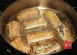 芝麻辣酱烧带鱼的做法图解3