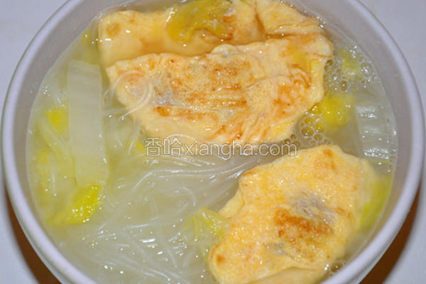 大白菜蛋饺粉丝汤