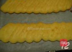 围边黄桃慕斯蛋糕的做法图解12