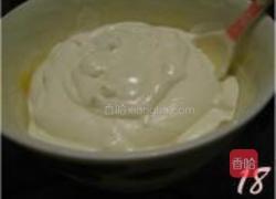 围边黄桃慕斯蛋糕的做法图解18