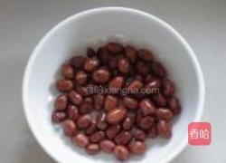 辣子鸡丁的做法图解1