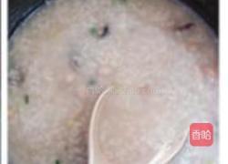 花生咸骨粥的做法图解9