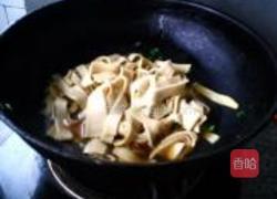 尖椒干豆腐的做法图解7