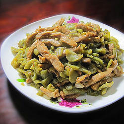 肉丝炒窝笋干的做法[图]