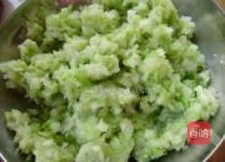 烫面白菜馅饼的做法图解4