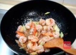 XO酱炒虾球的做法图解8