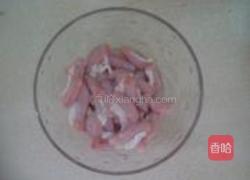 紫苏炒粉肠的做法图解2