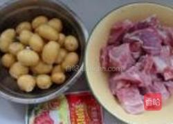 小土豆烧排骨的做法图解5