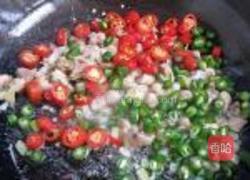 双椒鸡丁的做法图解9