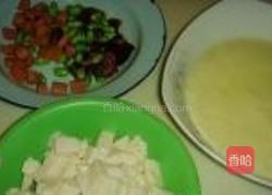 五彩豆腐的做法图解1