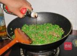 蚬肉炒豆角的做法图解8