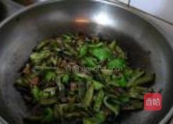 干煸肉末四季豆的做法图解17
