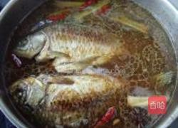 酱焖鲫鱼的做法图解7