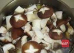 小鸡炖蘑菇的做法图解12