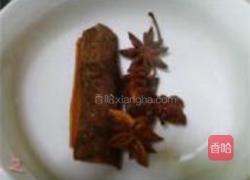 冰糖猪脚的做法图解2