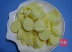 鲍汁烧玉子豆腐的做法图解1