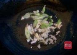 炖鲢鱼的做法图解3