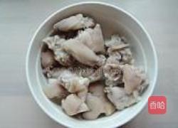 当归猪蹄汤的做法图解2