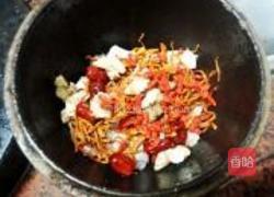 虫草花鸡汤的做法图解3