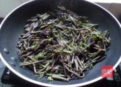 腐乳蕨菜的做法图解3