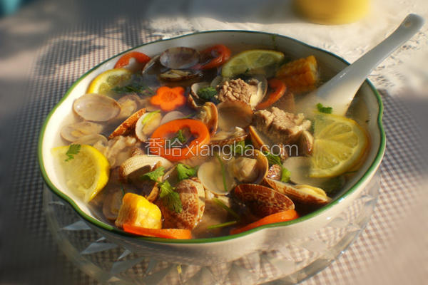 柠檬花蛤牛腩汤