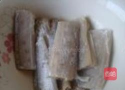 酥炸带鱼的做法图解1