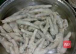 泡椒凤爪的做法图解4