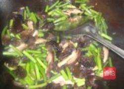 素炒蒜薹的做法图解8