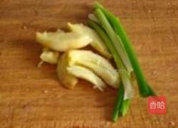 竹荪笨鸡汤的做法图解3