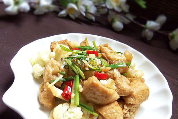 花菜烧油豆腐
