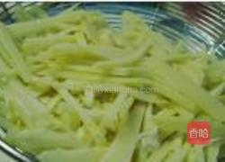 冬笋炒咸菜的做法图解2