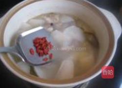 白萝卜枸杞炖羊蹄的做法图解7