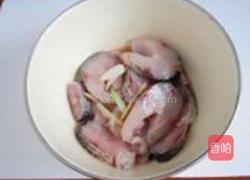 粉蒸草鱼的做法图解3