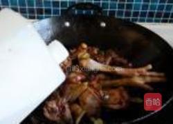 笨雞燉虎皮鵪鶉蛋的做法圖解10