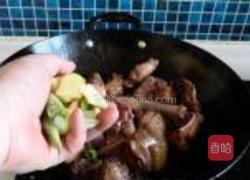 笨雞燉虎皮鵪鶉蛋的做法圖解8