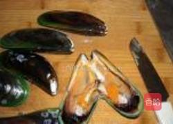 粉丝蒜蓉蒸青口的做法图解7