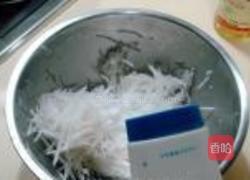 拌糖醋小萝卜的做法图解2