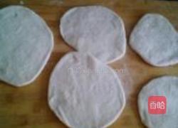 芹菜肉包子的做法图解5