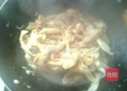 蒜苗炒蘑菇的做法图解5