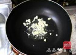 蒜香鸡胗炒乌冬的做法图解3