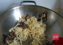 广西酸笋炒酱油肉的做法图解11